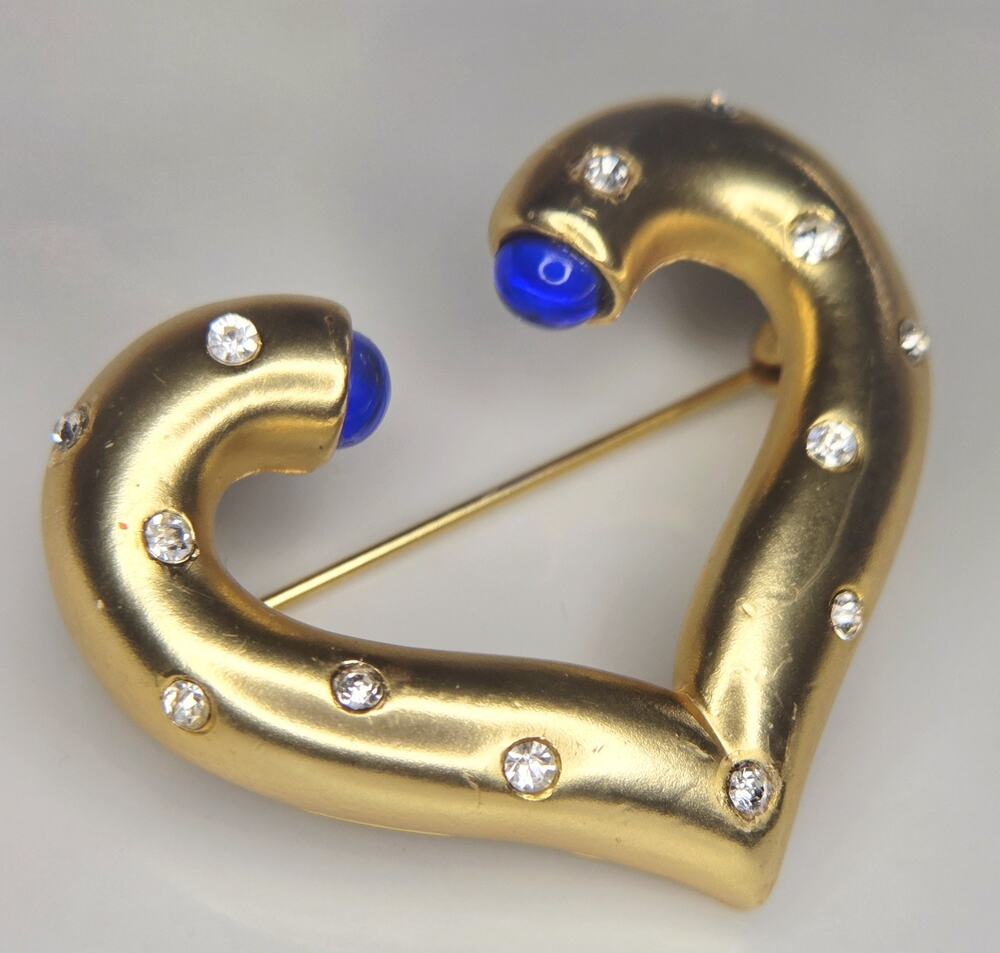 Givenchy Style Open Heart Pin Brooch Gold Tone Blue Stones & Crystals Unsigned